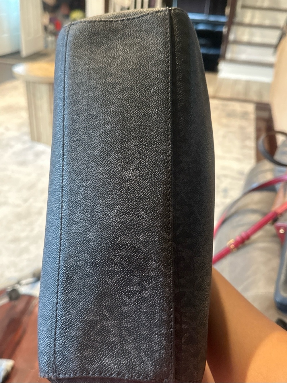 Michael Kors Black Chain-Detail Signature Tote - Picture 4 of 9